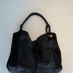 Le Sac Los Feliz black leather crochet hobo bag